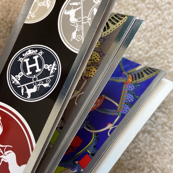 Pack of 9 Hermes paper bracelets or swatches - Picture 1 of 7